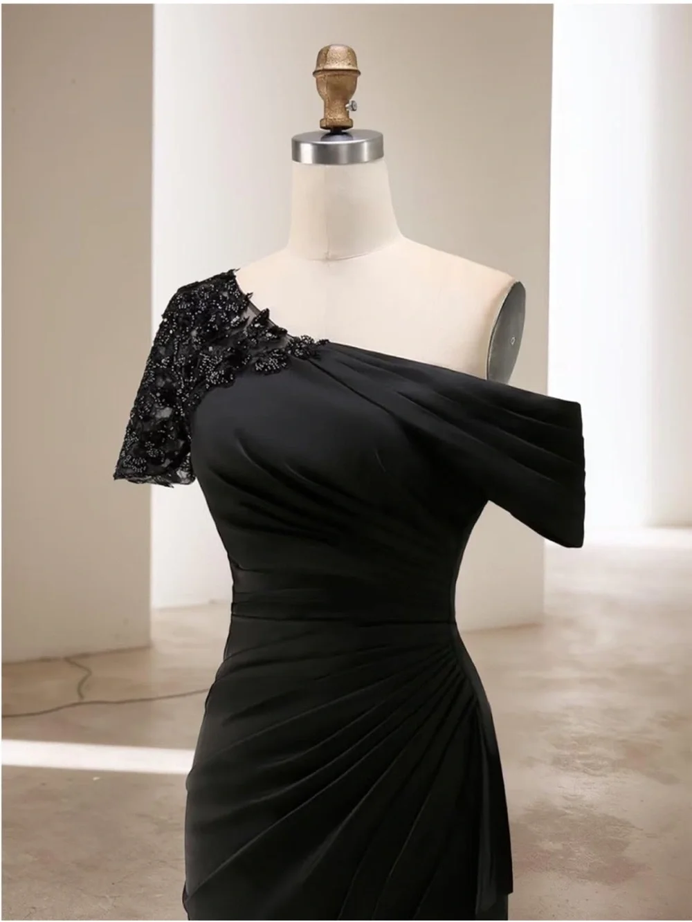 Black Chiffon One Shoulder Gown Corset Lace Back Wedding Guest Formal Dress Sz 4 - Picture 6 of 10